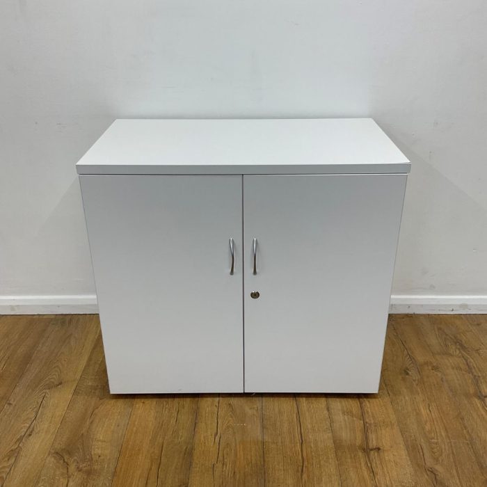 U-C-8-WH-04-3.jpg