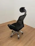 black_office_chair_1663595580_eaae319c_progressive.jpg