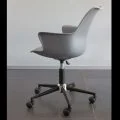 sedia-da-ufficio-con-rotelle-braccioli-e-seduta-regolabile-in-altezza-iuri-1.jpg