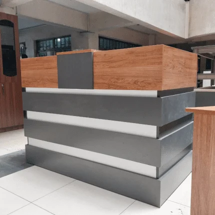 1.6-Meter Office Reception Table