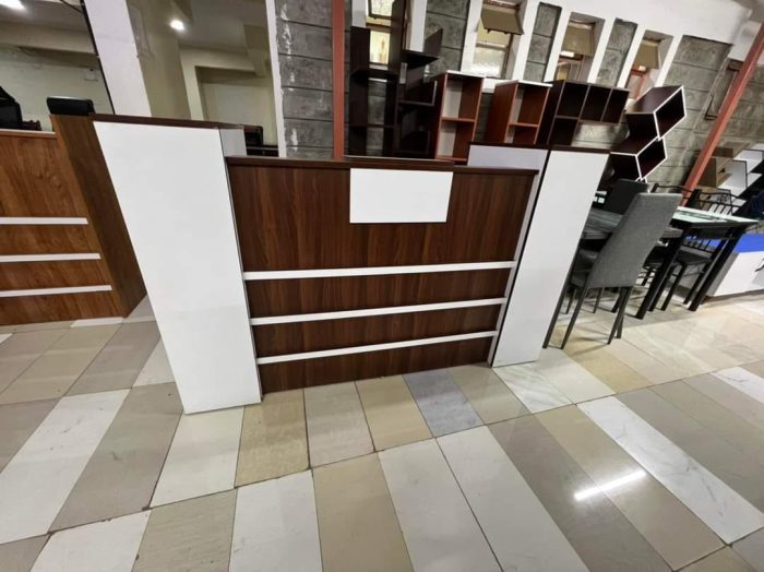 Custom Design Front Desk (1800mm)