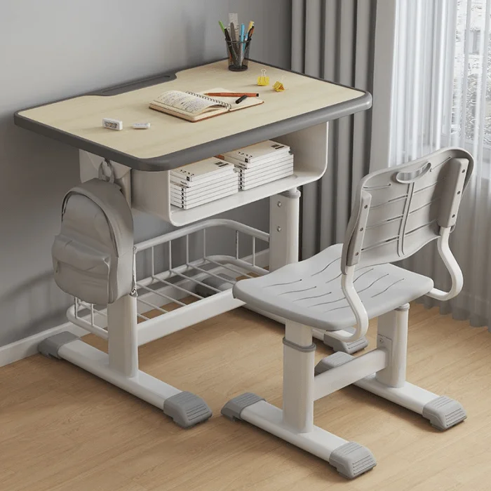 Kid's Desk