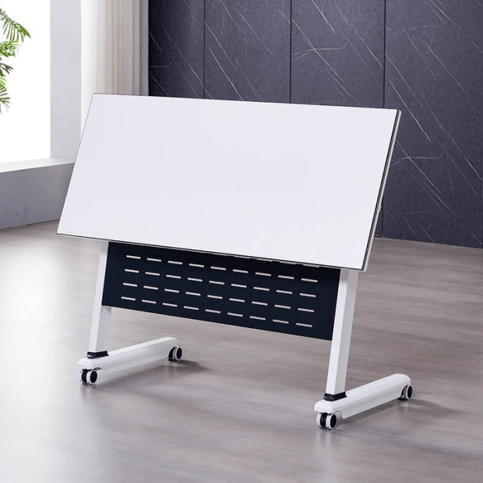 Foldable Table