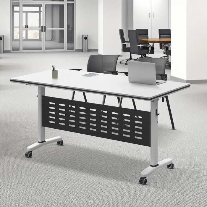 Foldable Table