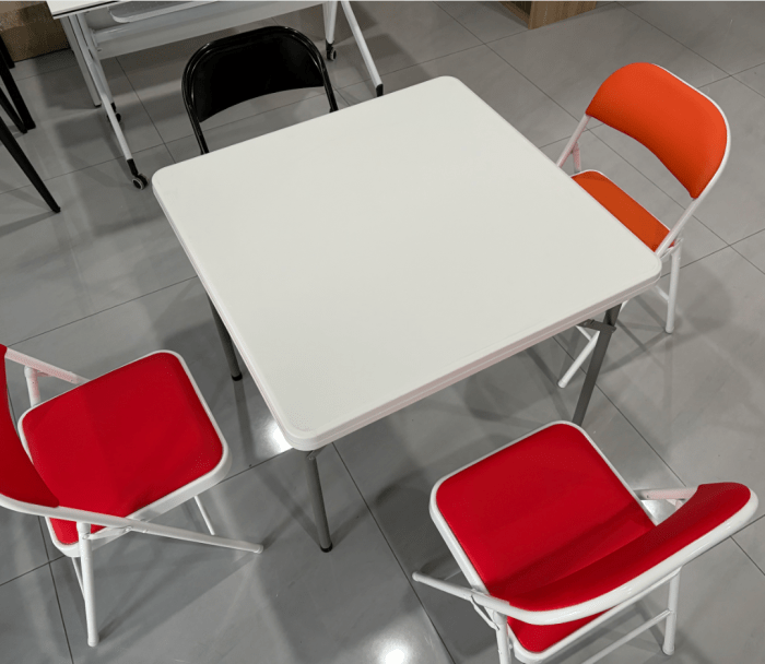 Folding Table
